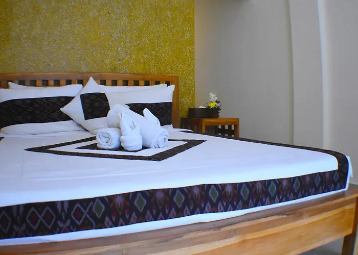 Bed & Breakfast Binar Cahaya 2*